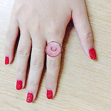 Cargar imagen en el visor de la galería, Anillo Pink Moon