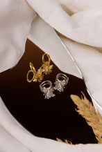 Cargar imagen en el visor de la galería, Pendientes Abeille Oro - Molto Amore Co.