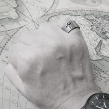 Load image into Gallery viewer, Cross Ring